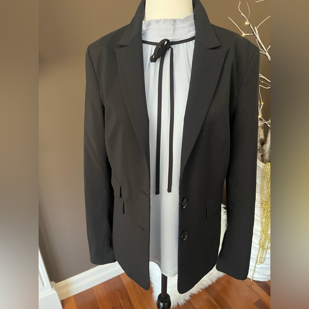 Karl Lagerfeld powder, blue sleepless, top, and Classic Black Mexx Blazer